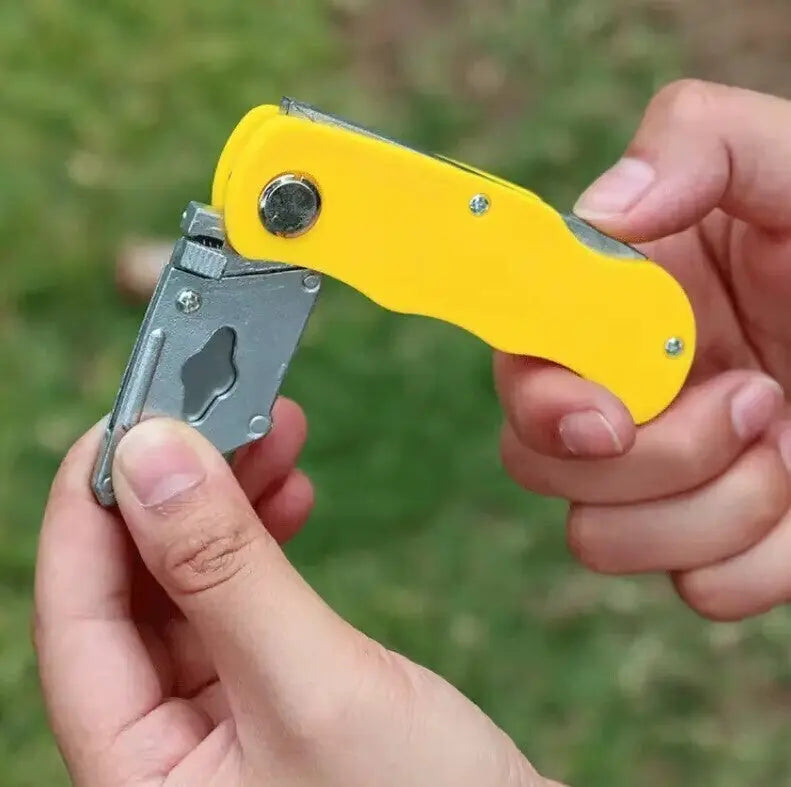 Cuttermesser Teppichmesser Cutter Kartonmesser mit Ersatzklingen 3er Set Ocris